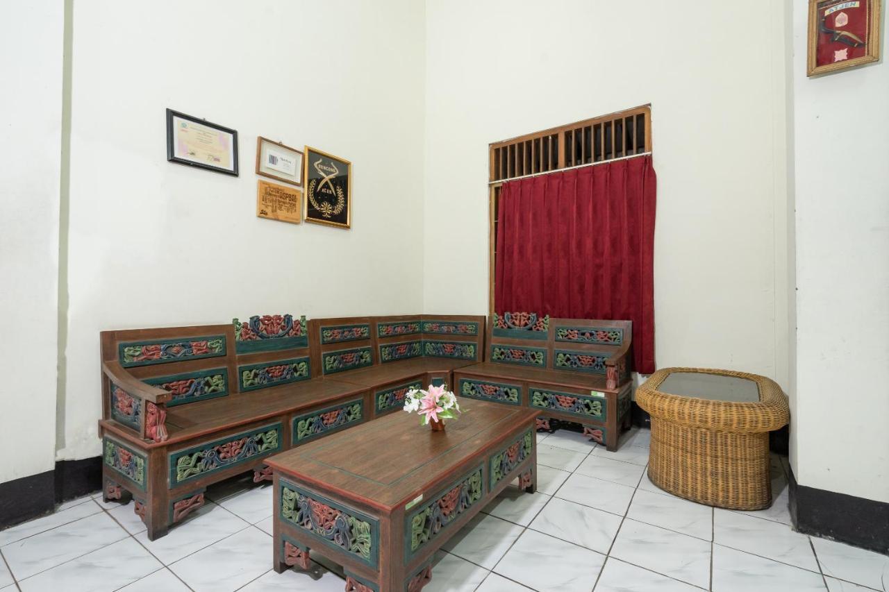 Super Oyo 1778 Omah Duwet Hotel Beran Kidul Exterior foto